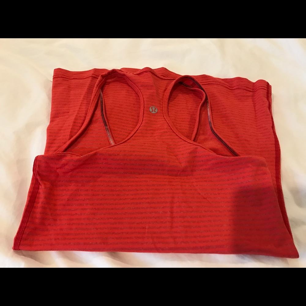 Lululemon racerback tops
